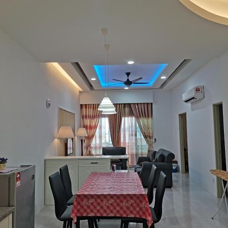 Cd Seaview Apartment Kuah Exterior photo
