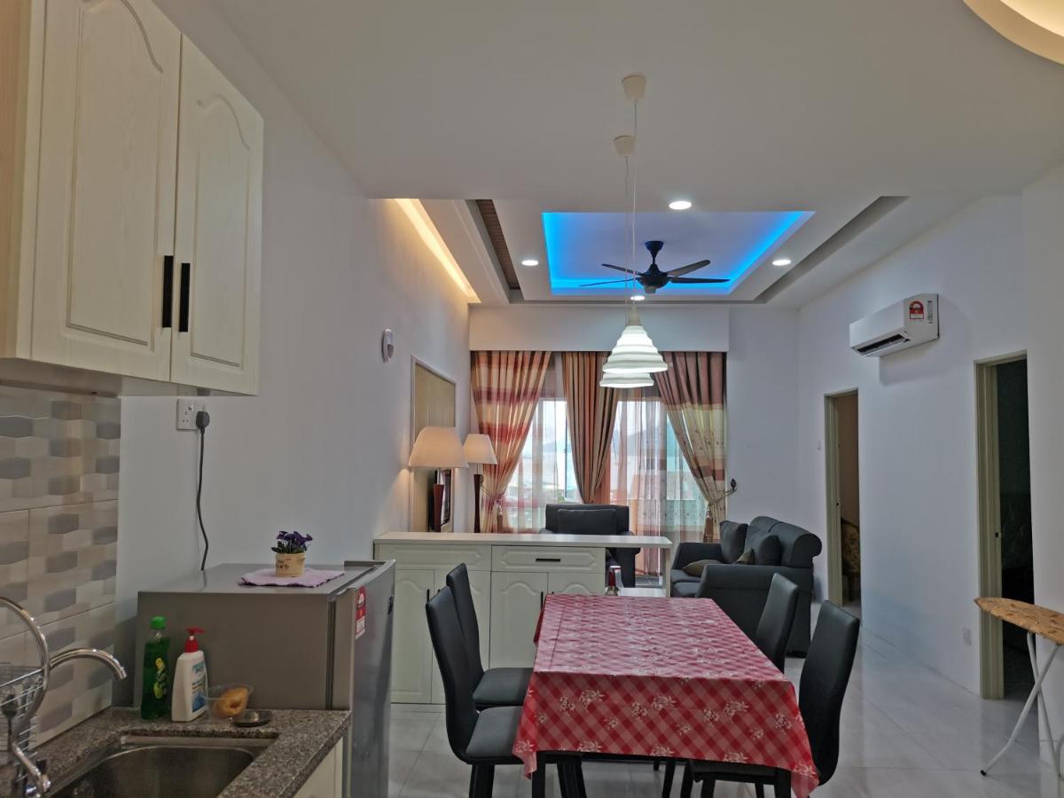 Cd Seaview Apartment Kuah Exterior photo