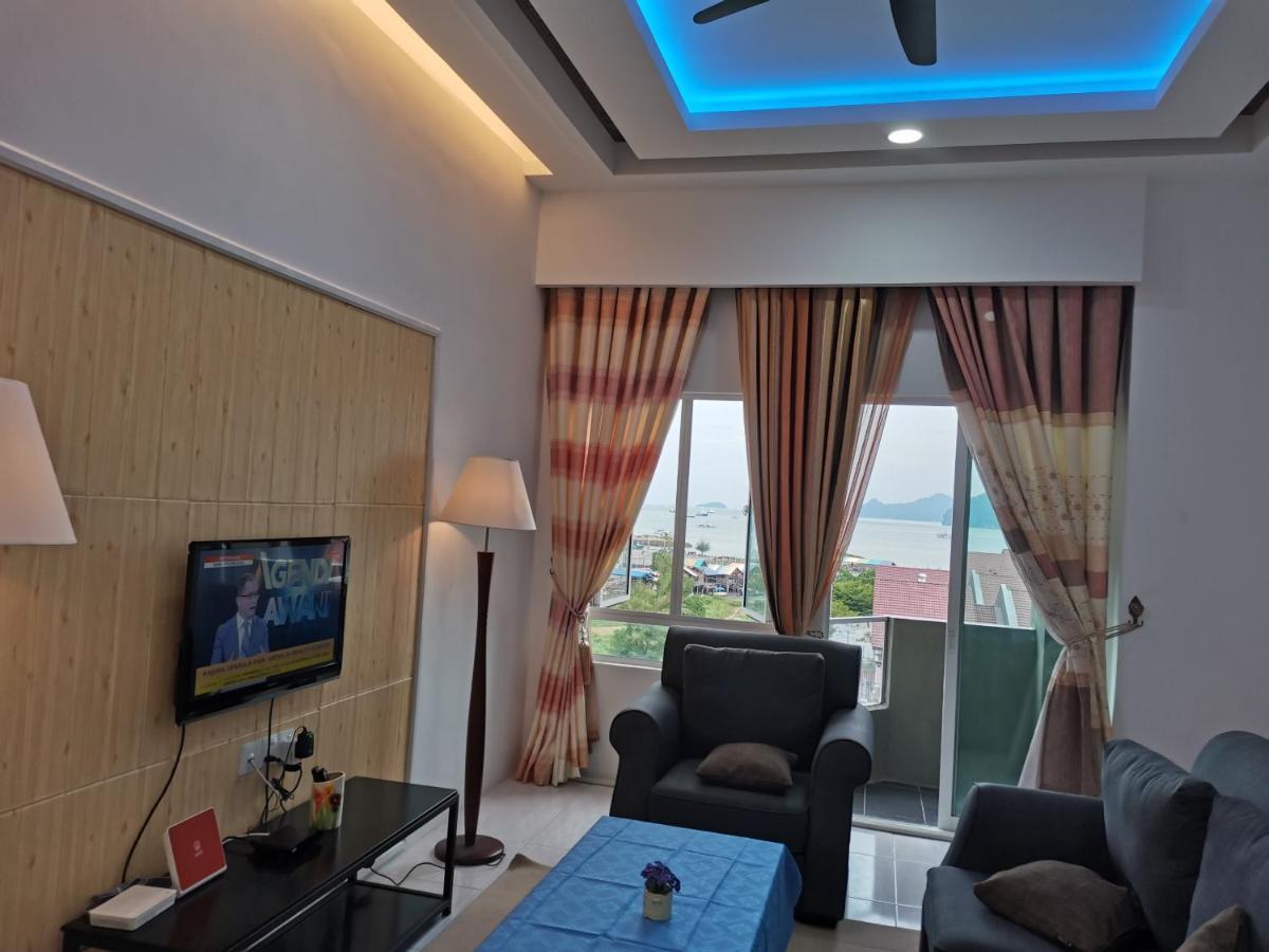 Cd Seaview Apartment Kuah Exterior photo